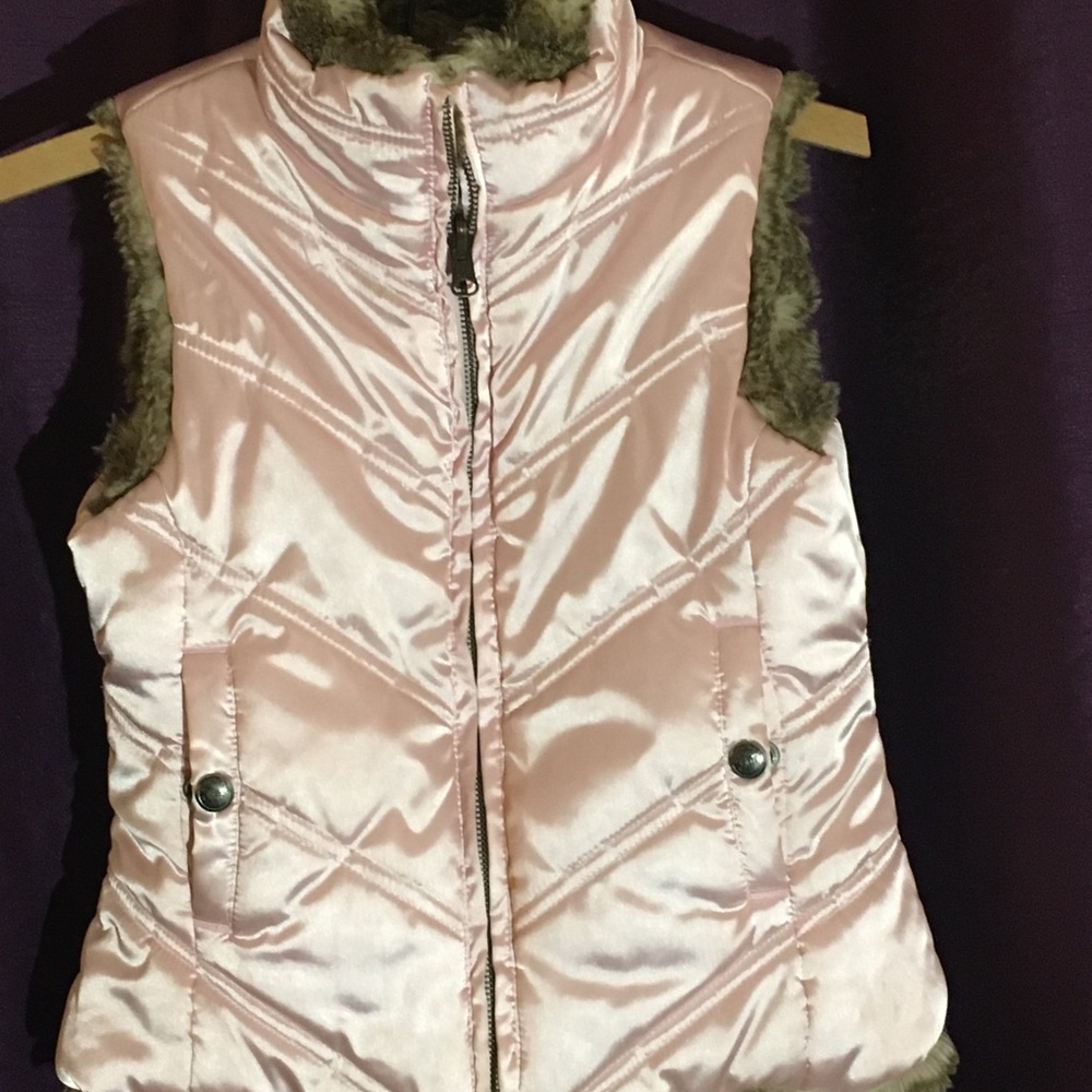 Gap- Girls reversible vest size 10